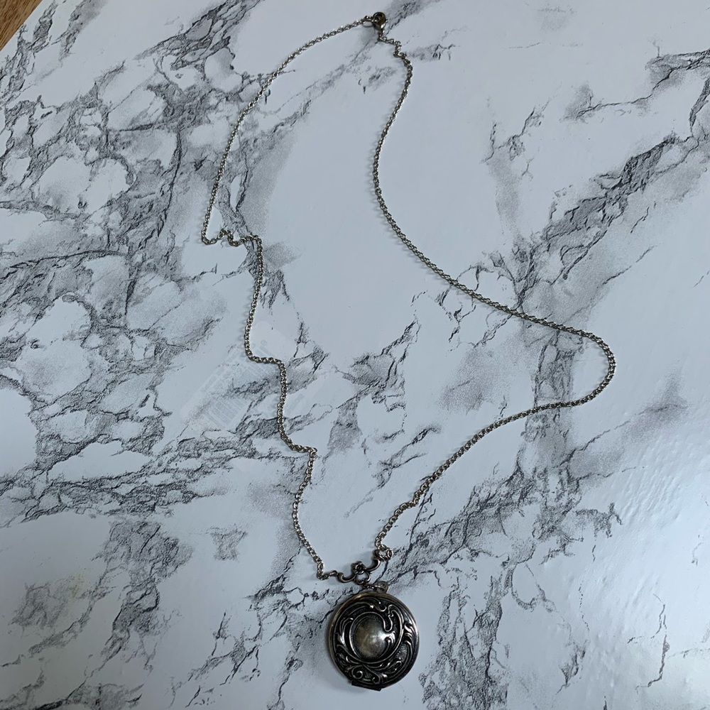 Silver locket Necklace